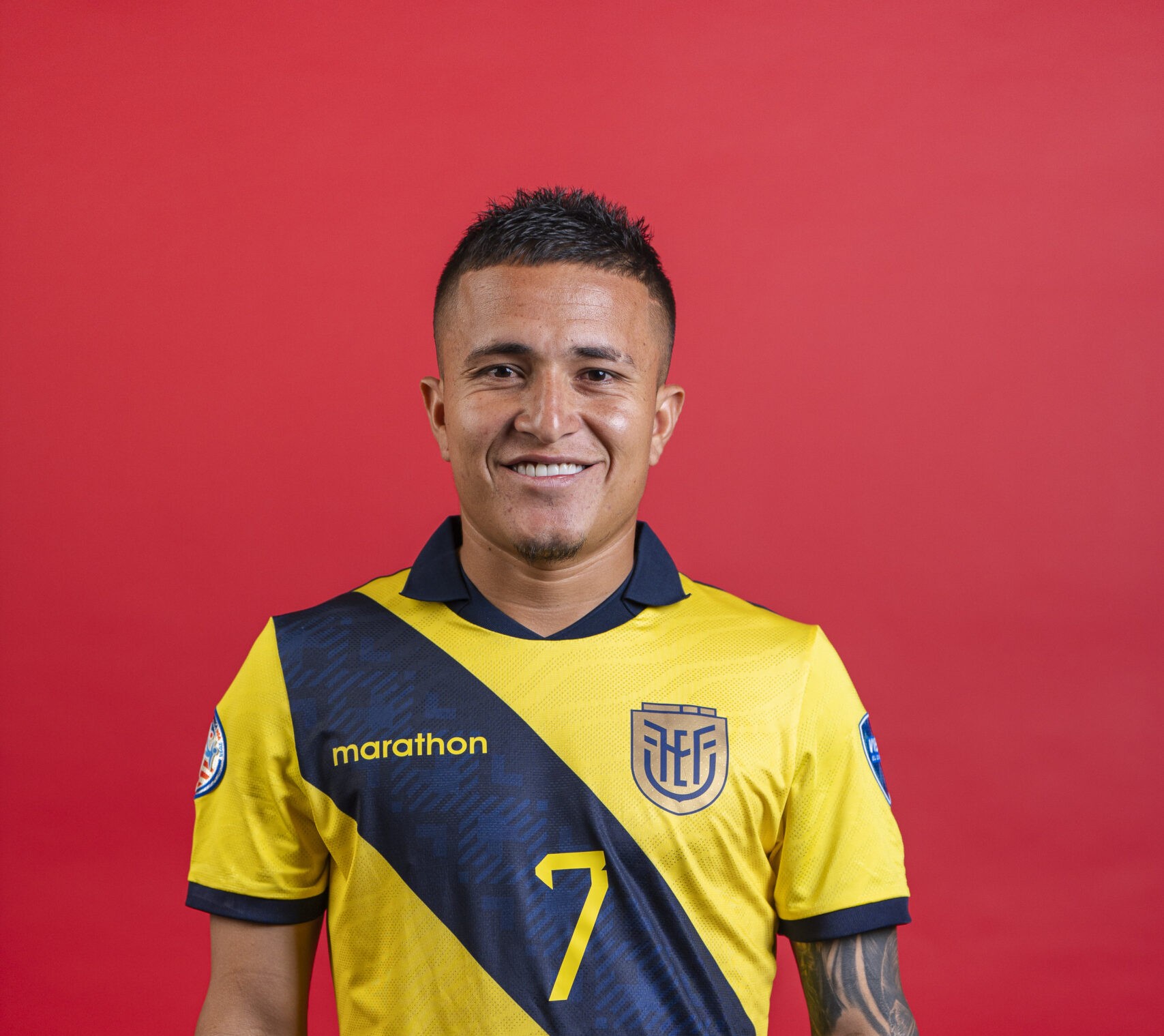 	7. Pervis Estupiñán 	